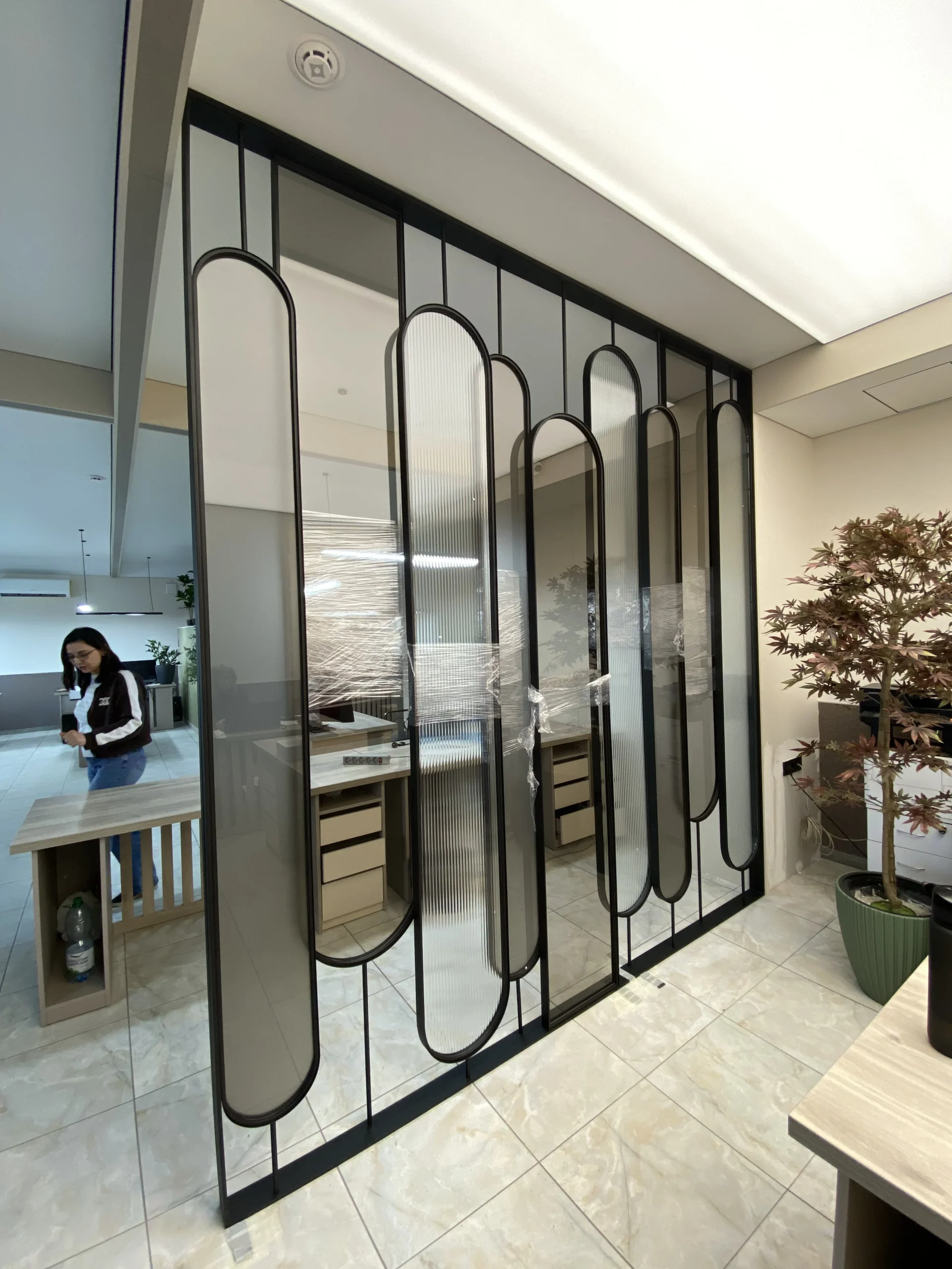 Etal Home — Скляна перегородка · Київ