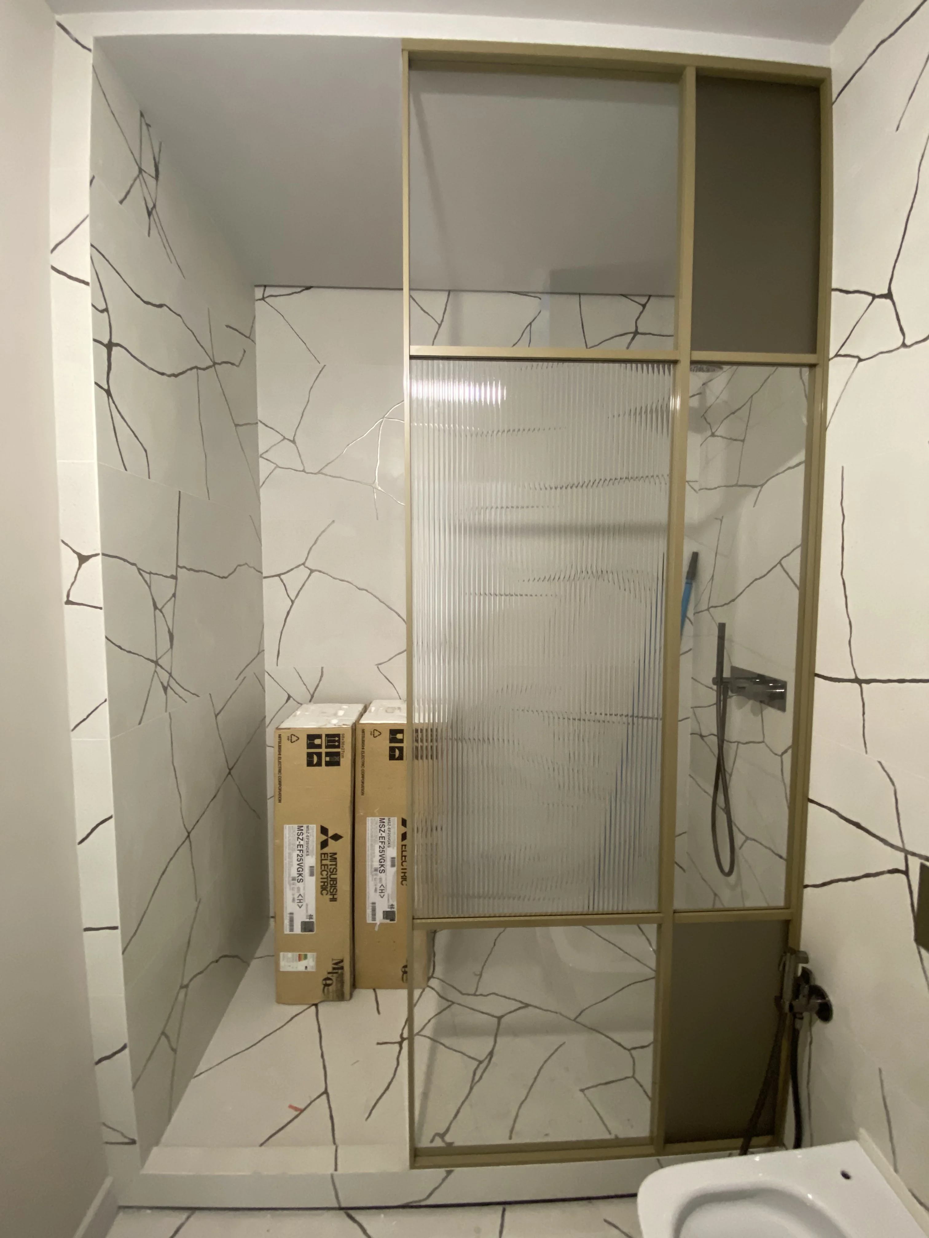 Etal Home — Душова огорожа · Київ